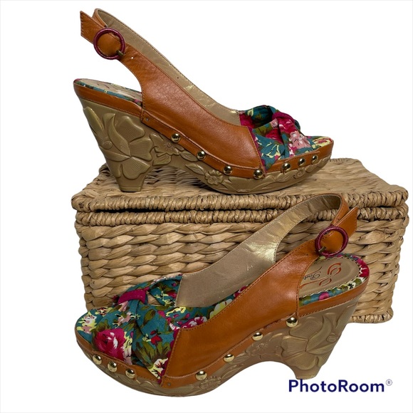 Poetic License Garden Variety Floral Slingback Heels  Studs Leather Sz 7 - Picture 6 of 11